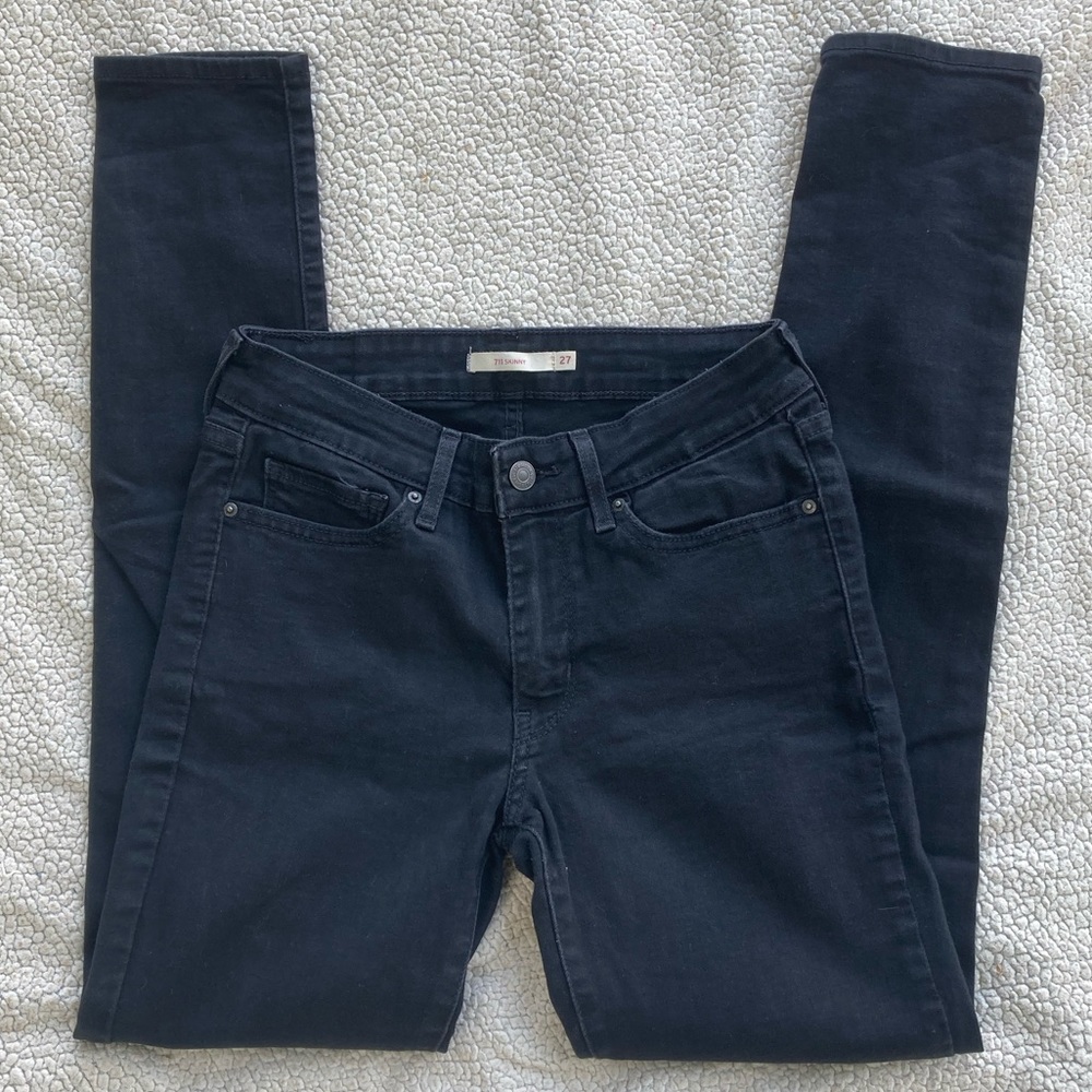 Levis 711 Black Jeans